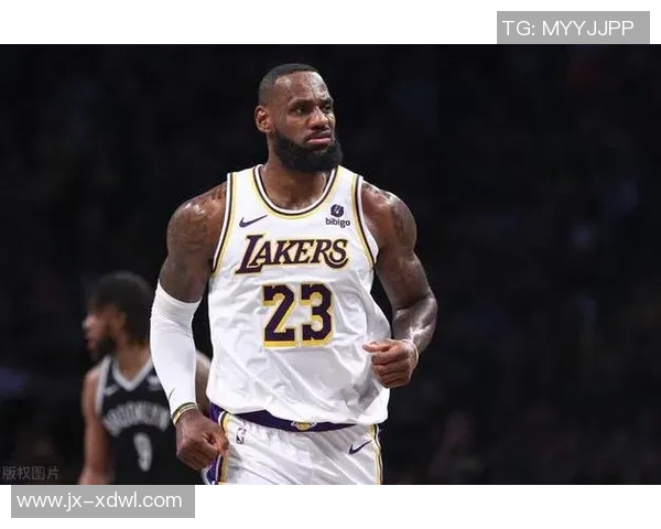 湖人对阵开拓者精彩比赛直播回放全程回顾与分析