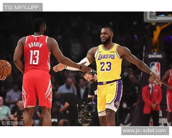 火箭队创下22连胜佳绩对阵湖人比赛数据全面分析与回顾 火箭队创下22连胜佳绩对阵湖人比赛数据全面分析与回顾