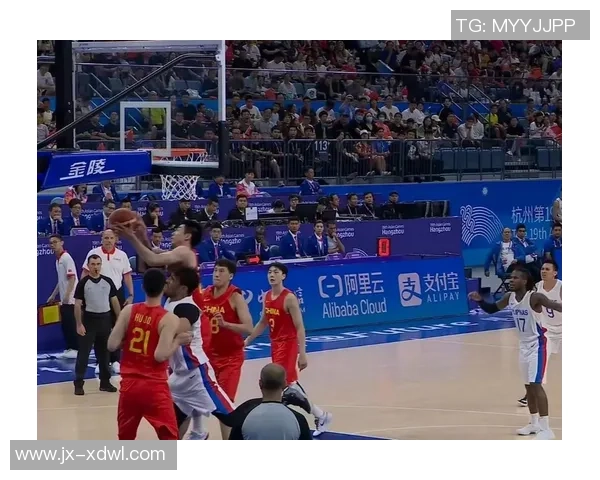 2018年中国男篮对阵菲律宾首节精彩回顾与战术分析